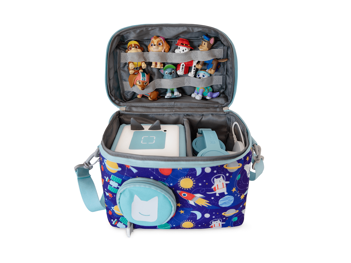 open view with a toniebox and tonie inside of the Listen & Go Bag - Blue Stargazing