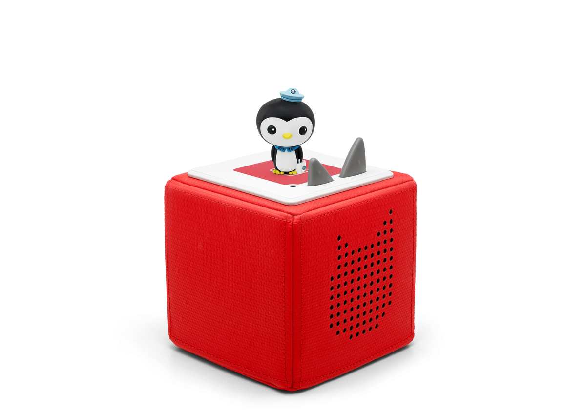 Full view of a Octonauts: Peso Tonie on a red Toniebox