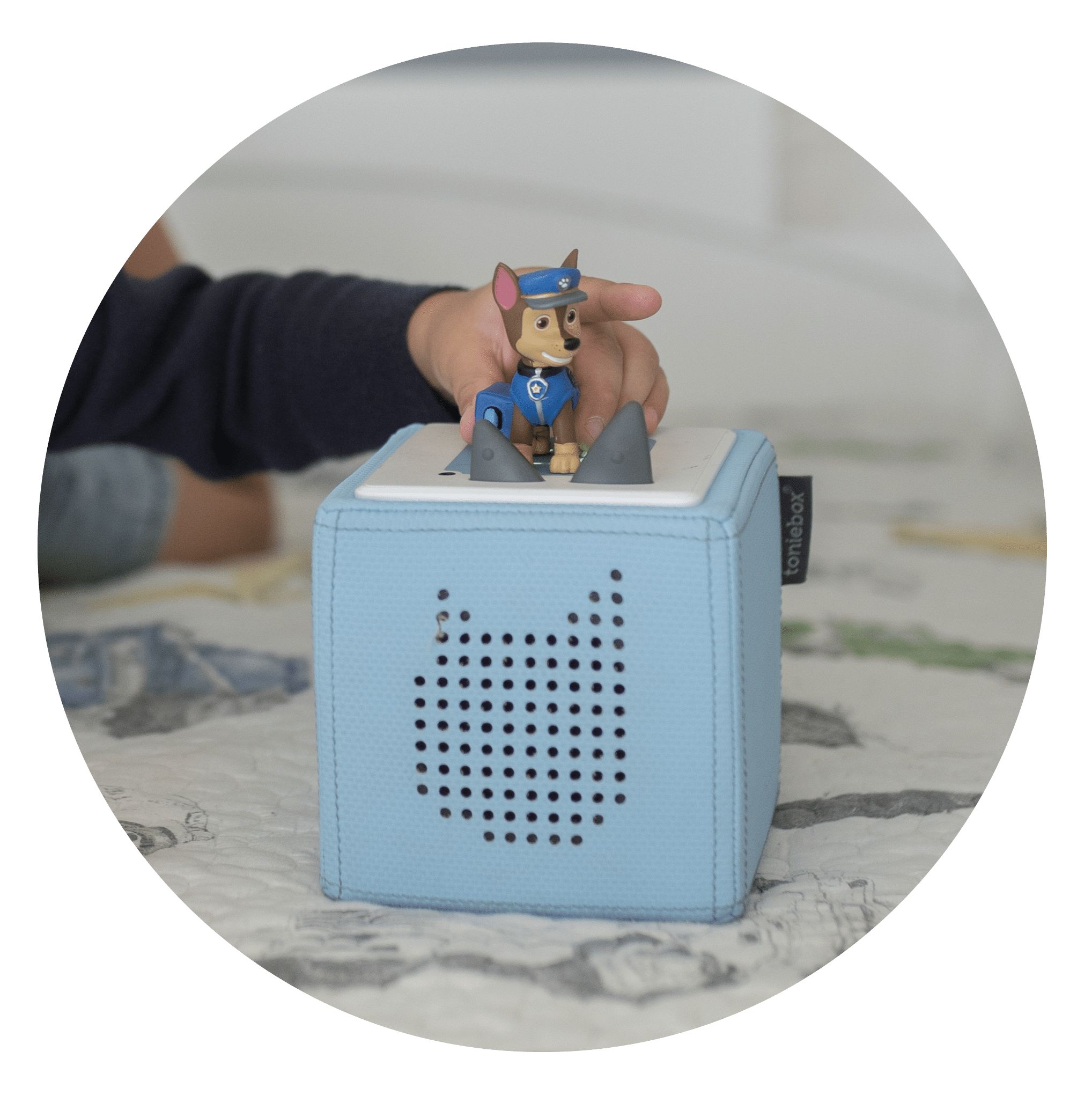 Light Blue Toniebox with Paw Patrol Chase Tonie