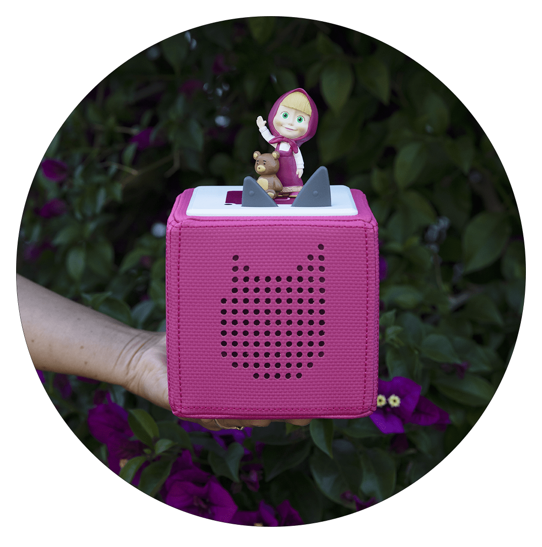 Masha and the Bear Tonie on the Toniebox