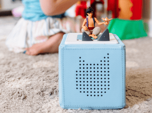 Child Playing With Disney Aladdin Tonie