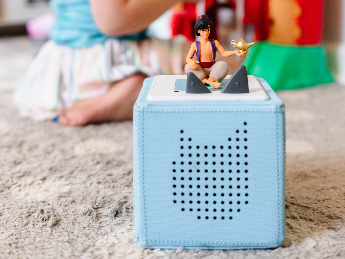 Child Playing With Disney Aladdin Tonie