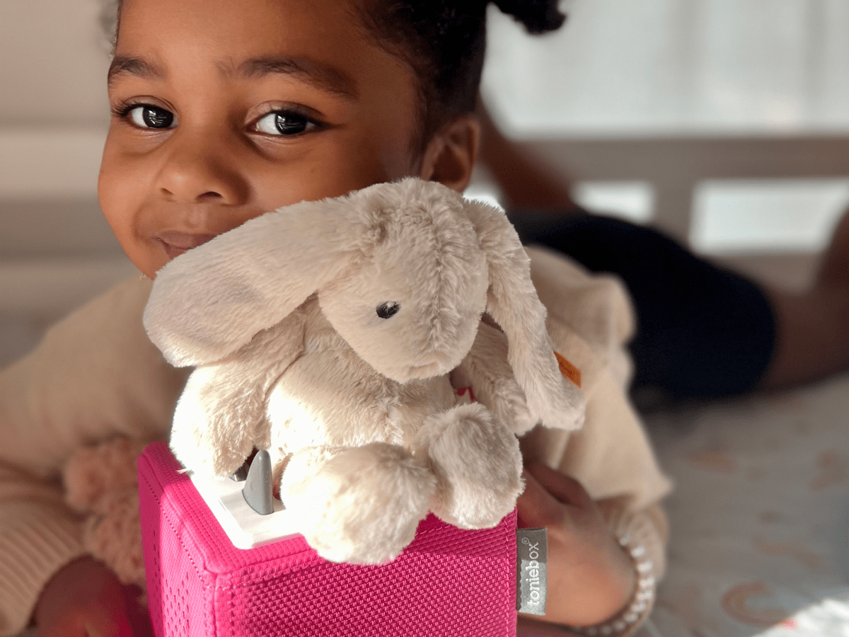 Hoppie Rabbit tonies® I tonies® x Steiff Hoppie Rabbit I Buy now