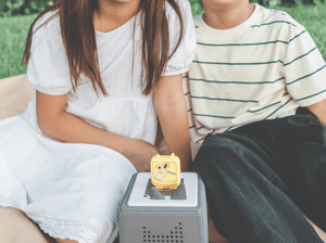 The Kids Comedy Joke Telling and Riddles Clever Tonies - 2 Pack with a Toniebox are a perfect match for curious minds