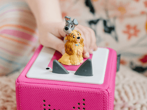 Child Playing With Disney Lady And The Tramp Tonie