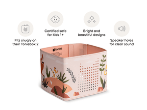 Disney Lion King Sleeve is in our line of sleeves that are compatible with Toniebox 2 which are easy to clean, 1+, and include bright and fun designs