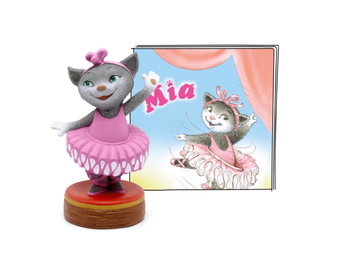 Mia Tonie with a branded content card