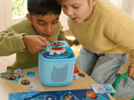 kids playing with Disney quiz kingdom tonieplay on a blue toniebox 2