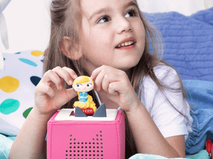 Child Playing With Favorite Tales: Rapunzel & Other Fairy Tales Tonie