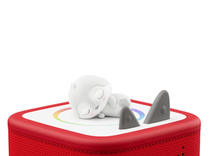Sleepy Penguin: White Noise from the Ocean Tonie on a Red Toniebox