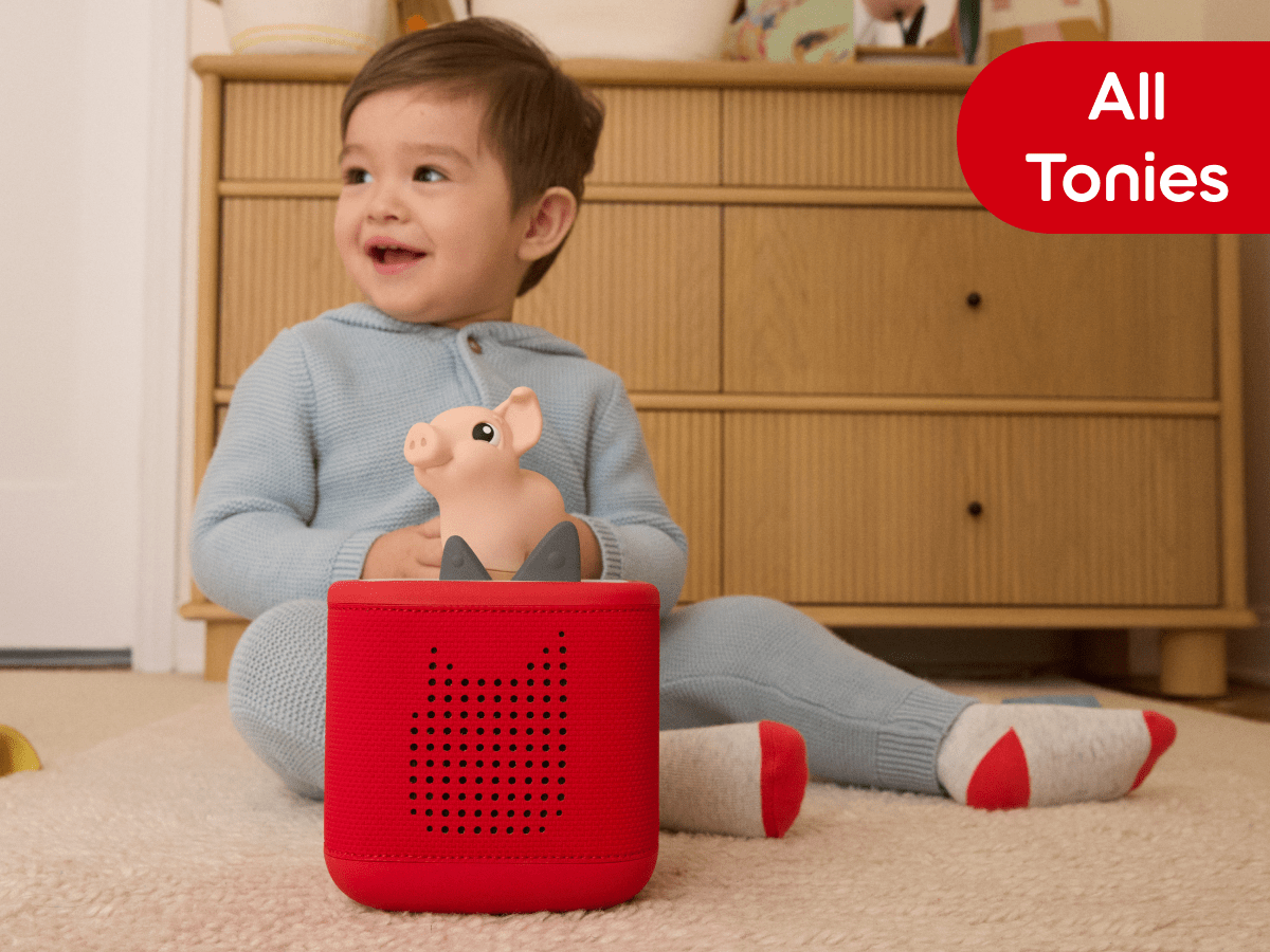 Child playing with his Tonies Subscription order