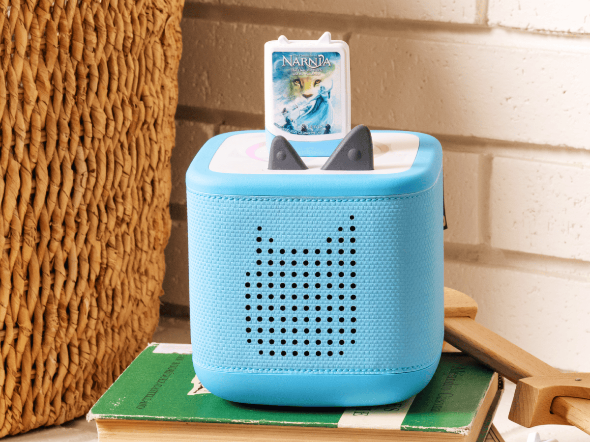 Lifestyle Image Of A Toniebox 2 And The Chronicles Of Narnia