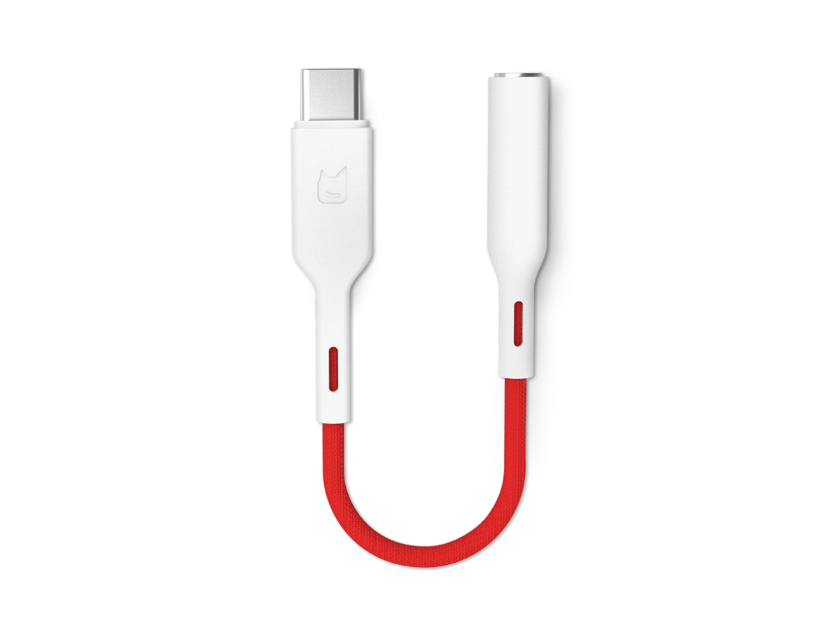 White Aux to USB-C Coverter for Toniebox