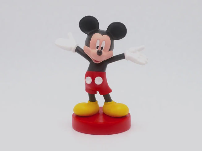 Mickey Mouse | 360 rotation image
