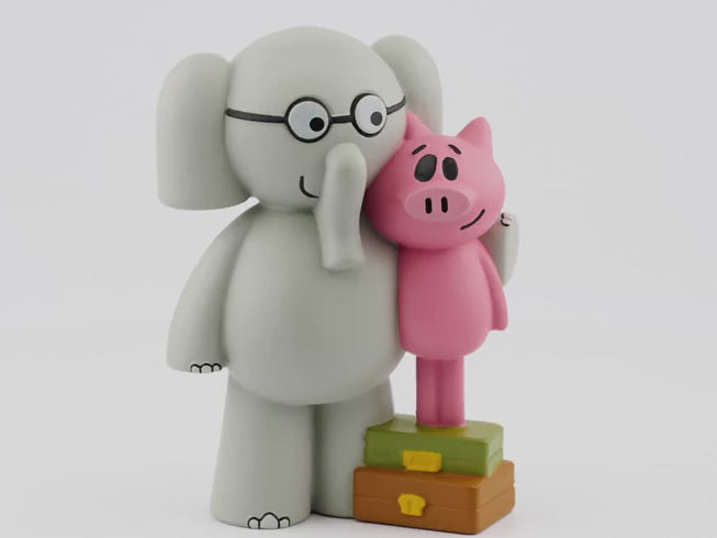 360 rotation view of Elephant & Piggie Tonie