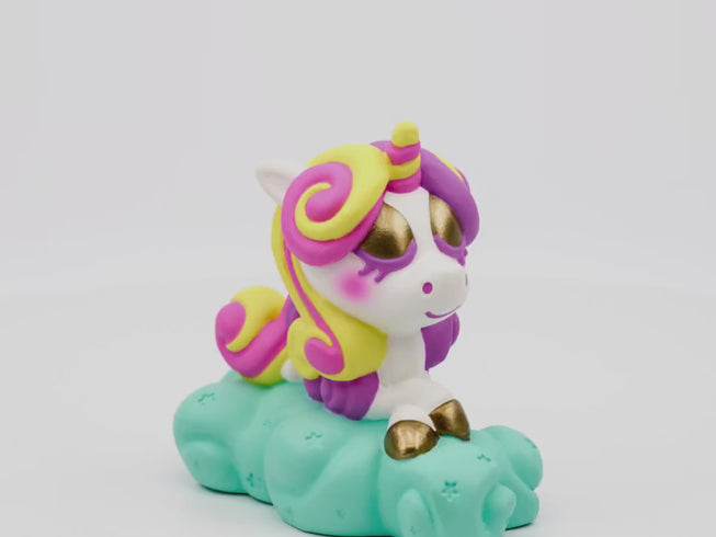 Moshi: Fluttercup | 360 rotation image